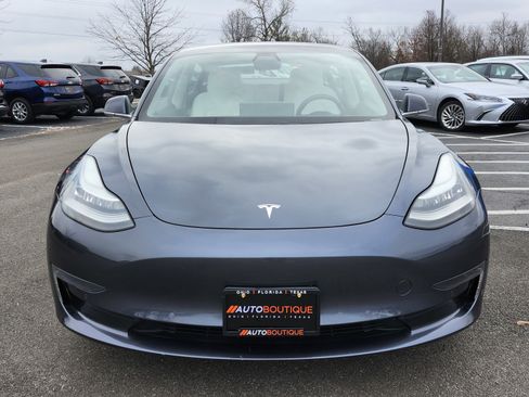 Used 2020 Tesla Model 3 Standard Range Plus image 11