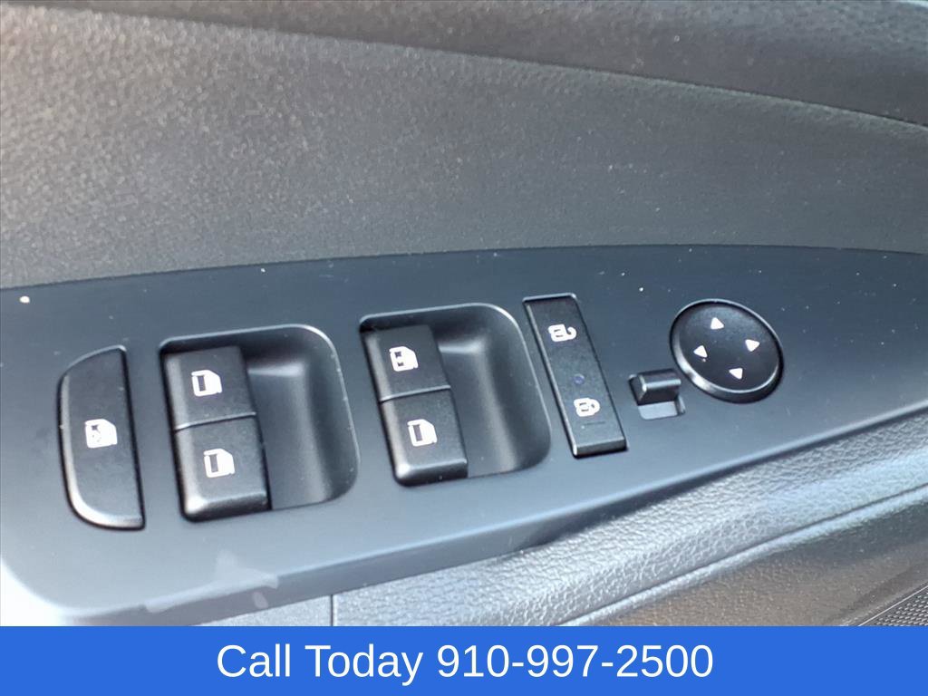 Used 2024 Kia Sportage LX FWD image 12