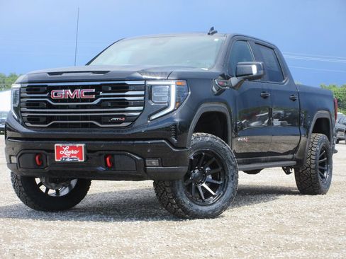 New 2026 GMC Sierra 1500 AT4 w/ AT4 Premium Package AWD/4WD image 9
