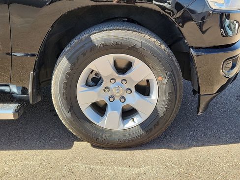 Used 2023 RAM 1500 Lone Star image 7