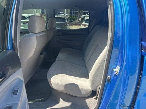 Used 2011 Toyota Tacoma 4x4 Double Cab w/ SR5 Pkg #2 image 7