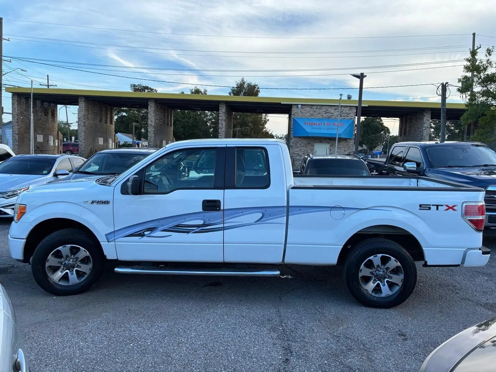 Used 2012 Ford F150 STX w/ STX Decor Pkg RWD image 5