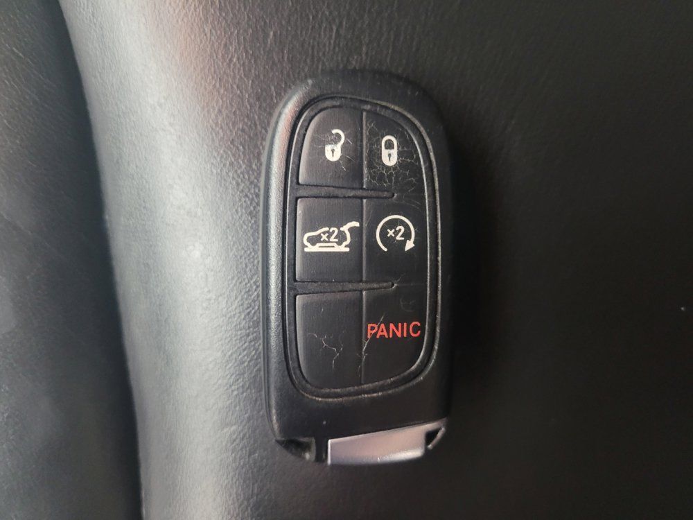 Used 2018 Jeep Cherokee Limited w/ High Altitude Package AWD/4WD image 32