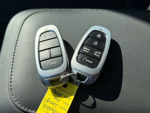 Used 2024 Hyundai Ioniq 5 SE image 30