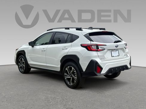Used 2025 Subaru Crosstrek 2.0i Premium AWD/4WD image 24