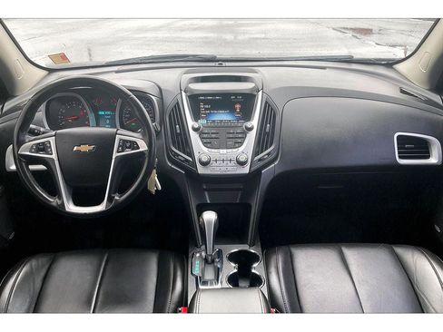 Used 2013 Chevrolet Equinox LTZ image 17