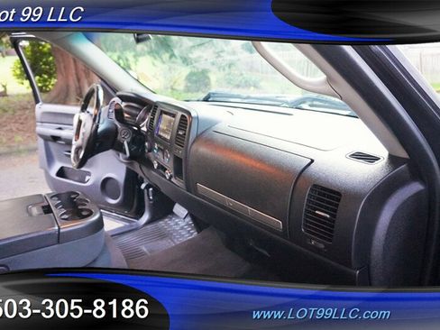 Used 2007 Chevrolet Silverado 2500 LT w/ 1LT Convenience Package AWD/4WD image 21