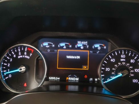 Used 2021 Ford Expedition XLT image 16