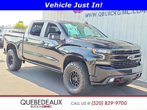 Used 2021 Chevrolet Silverado 1500 LT Trail Boss w/ Convenience Package II AWD/4WD image 1