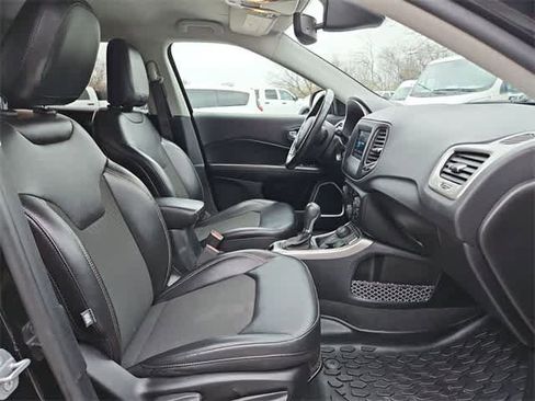 Used 2021 Jeep Compass Latitude w/ Convenience Group image 22