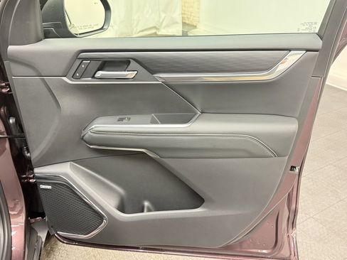 New 2026 GMC Acadia Elevation w/ LPO, Floor Liner Package image 17