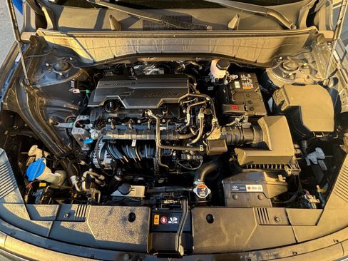 Used 2025 Hyundai Kona SEL image 32