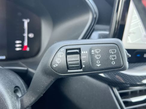 Used 2024 Ford Escape ST-Line w/ Tech Pack #1 AWD/4WD image 25