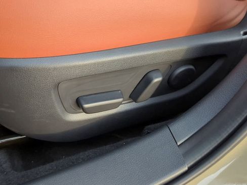 New 2025 MAZDA CX-30 Carbon image 15