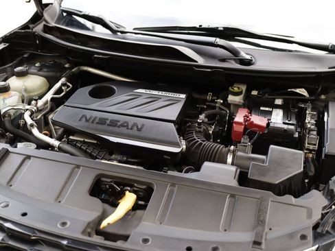 Used 2023 Nissan Rogue SV AWD/4WD image 28