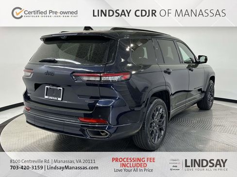 Used 2024 Jeep Grand Cherokee L Summit AWD/4WD image 9