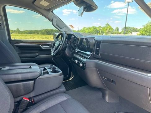 Used 2024 GMC Sierra 1500 Elevation AWD/4WD image 20