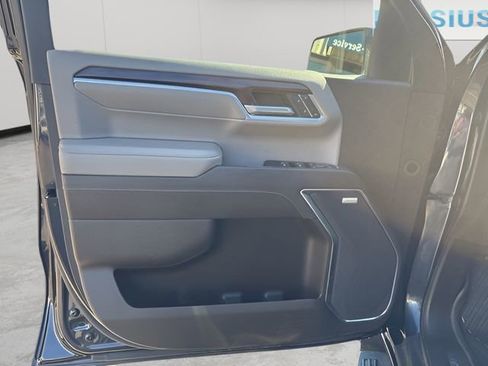 Used 2022 GMC Sierra 1500 SLT w/ SLT Premium Plus Package image 13