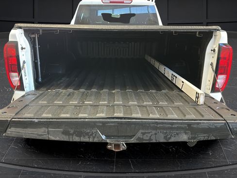Used 2022 GMC Sierra 2500 SLE w/ SLE Value Package; AWD/4WD image 25