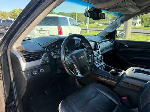 Used 2018 Chevrolet Tahoe LT AWD/4WD image 14