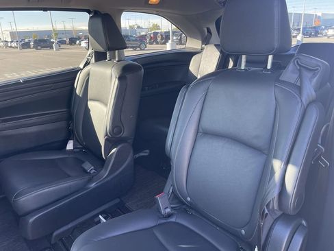 Used 2024 Honda Odyssey EX-L image 35