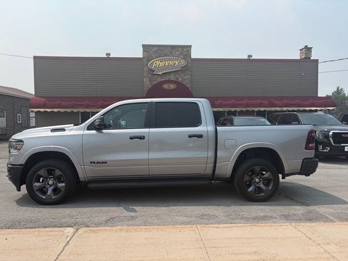 Used 2024 RAM 1500 Big Horn AWD/4WD image 4