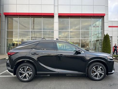 Used 2024 Lexus RX 350 Premium w/ Convenience Package image 2