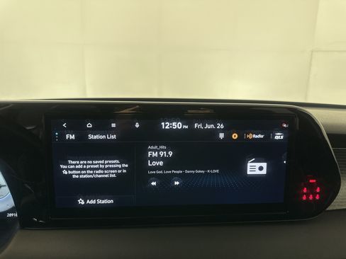 Used 2023 Hyundai Palisade Limited AWD/4WD image 16
