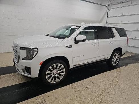 Used 2023 GMC Yukon Denali image 7