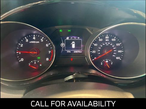 Used 2018 Kia Sedona EX FWD image 12