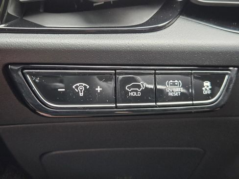 New 2026 Kia Niro SX Touring FWD image 25