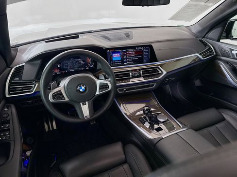 Used 2022 BMW X5 xDrive40i w/ M Sport Package image 24