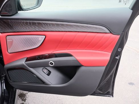 New 2026 Maserati Grecale Folgore AWD/4WD image 14