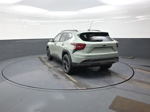 New 2026 Chevrolet Trax ACTIV FWD image 5