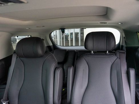 New 2026 Kia Carnival SX Prestige image 13