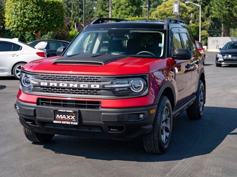 Used 2021 Ford Bronco Sport Badlands AWD/4WD image 4