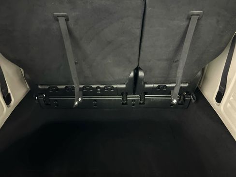 Used 2019 Dodge Grand Caravan SXT image 5