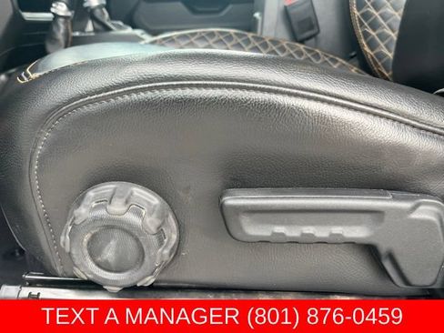 Used 2023 Jeep Gladiator Overland AWD/4WD image 15