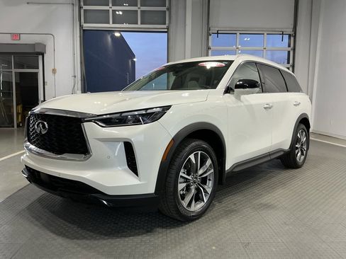 Used 2023 INFINITI QX60 Luxe w/ Cargo Package image 2