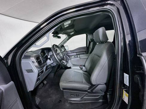 Used 2025 Ford F150 XLT w/ Equipment Group 301A Standard RWD image 13