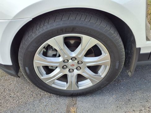 Used 2016 Cadillac SRX Premium image 9