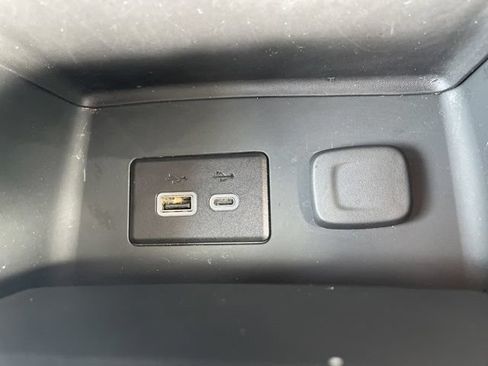 Used 2023 GMC Acadia SLE AWD/4WD image 19
