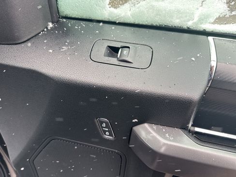 Used 2020 Ford F150 XLT w/ Equipment Group 302A Luxury image 39