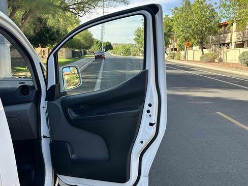 Used 2015 Chevrolet City Express LT w/ Technology Package FWD image 35