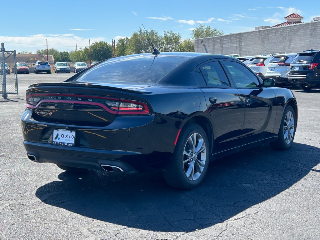 Used 2020 Dodge Charger SXT AWD/4WD image 3