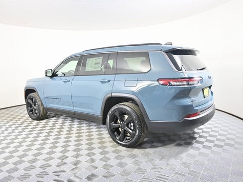 New 2026 Jeep Grand Cherokee L Limited AWD/4WD image 4