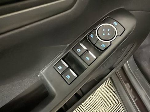 Used 2023 Ford Escape Active AWD/4WD image 10