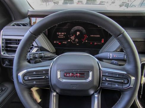 New 2026 GMC Yukon XL Elevation image 24