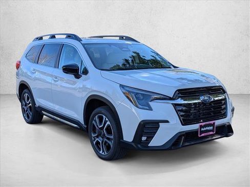 Used 2026 Subaru Ascent Limited AWD/4WD image 6