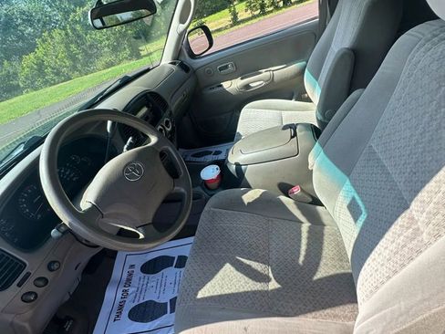 Used 2006 Toyota Tundra SR5 image 28